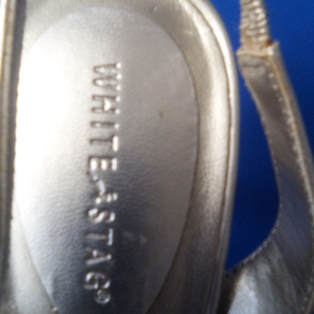 Silver heels - Picture 4 of 5